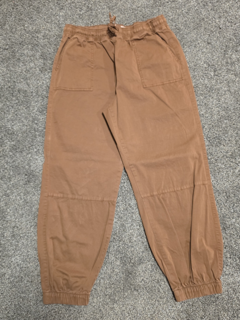 SO Women's Drawstring Jogger Pants - Rust
